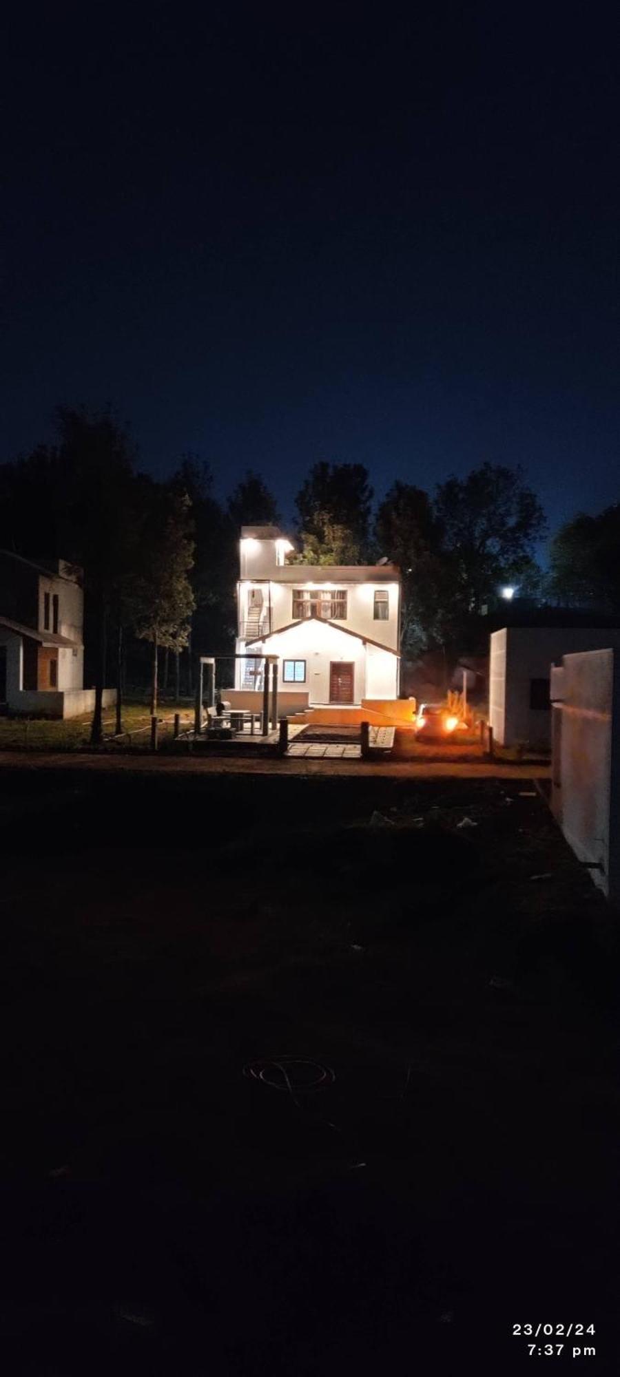 Individual Villa Stay Йелагири Екстериор снимка